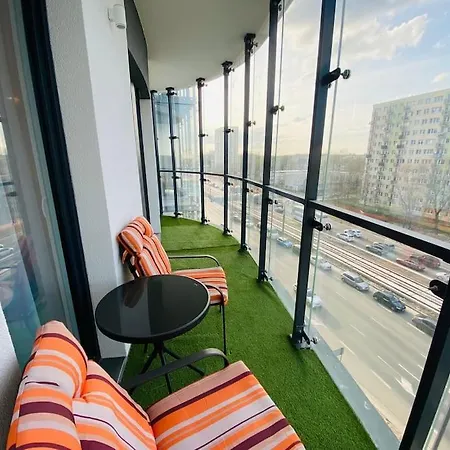 Gustowny Apartament Na Woli Warsaw Exterior photo