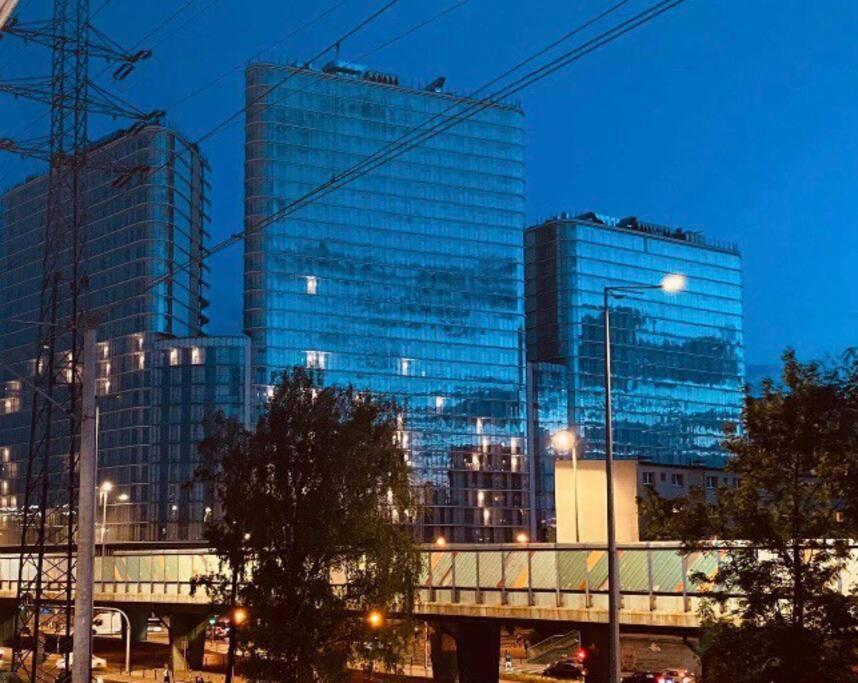 Gustowny Na Woli Apartmán